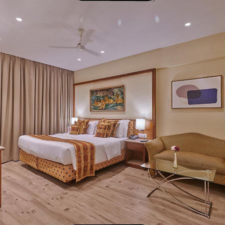 Regent Hotel Andheri Mumbai Kültér fotó