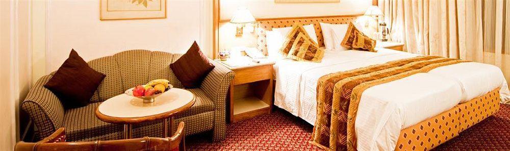 Regent Hotel Andheri Mumbai Kültér fotó